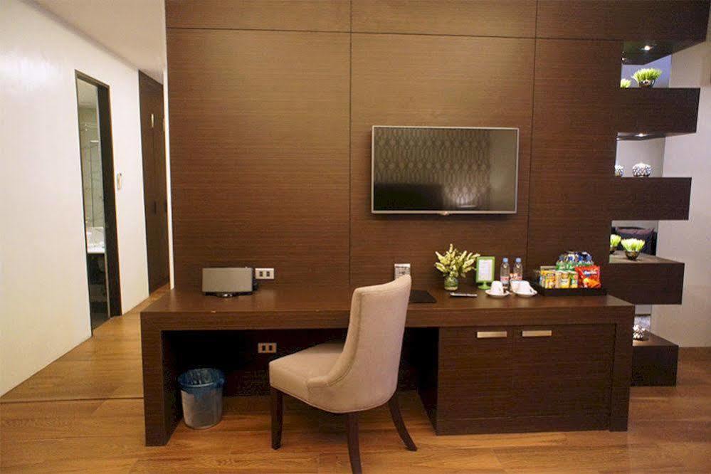 Lenox Hotel Dagupan City Kültér fotó