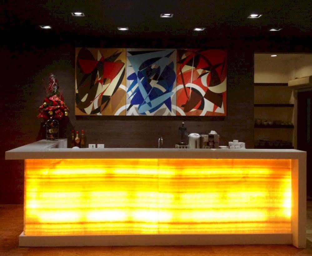Lenox Hotel Dagupan City Kültér fotó
